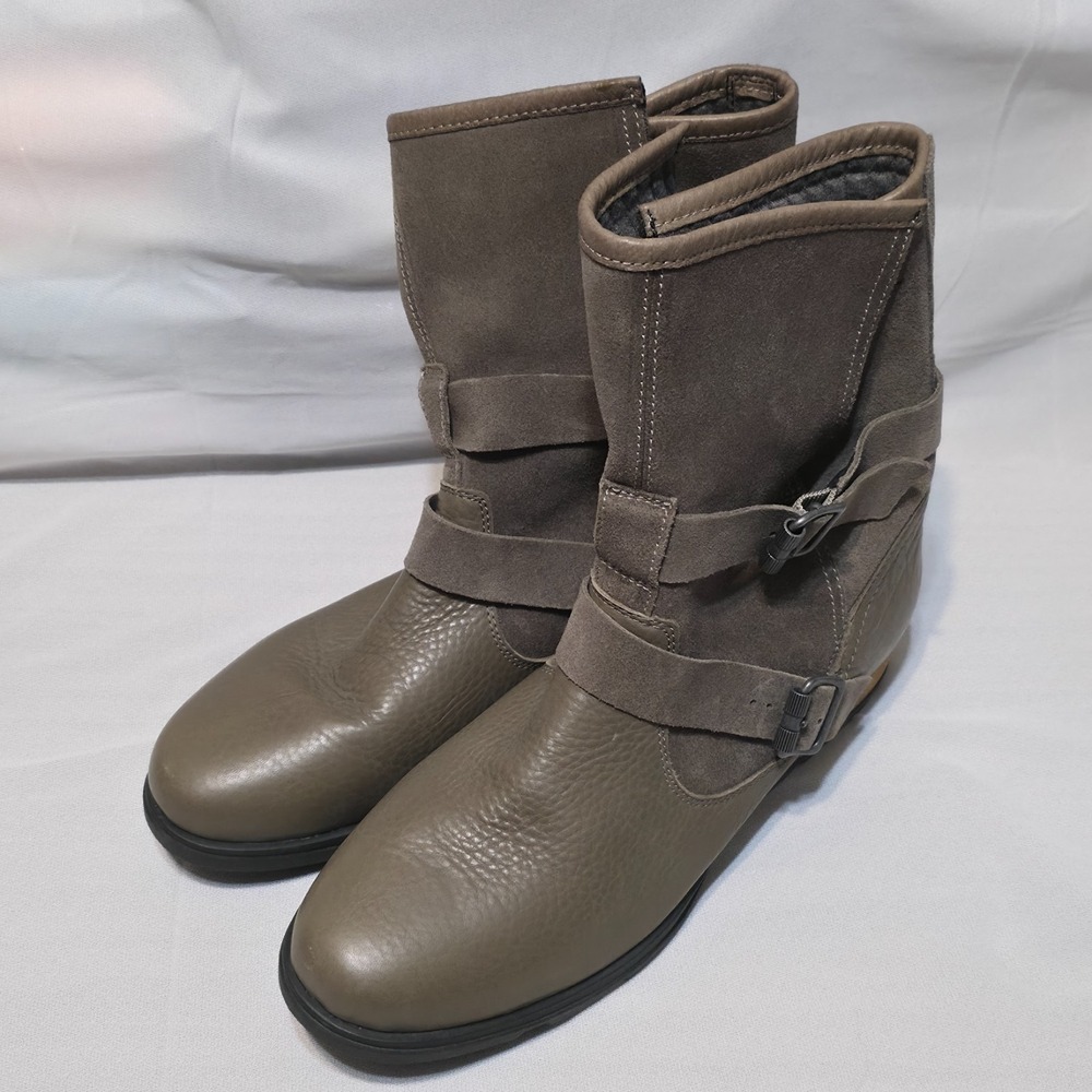 Sorel Women's Suede & Leather Fold Over Buckle Boots Size 11